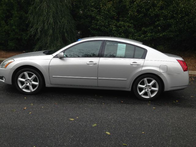 2006 Nissan Maxima SE