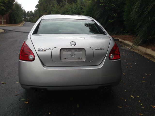2006 Nissan Maxima SE