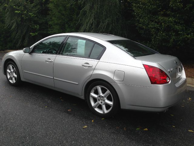 2006 Nissan Maxima SE
