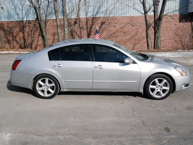2006 Nissan Maxima SE