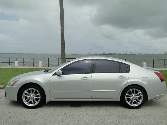 2007 Nissan Maxima SE