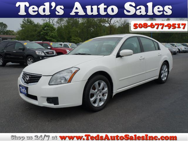2007 Nissan Maxima ST Pickup 4D 5 1/2 Ft