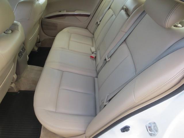 2007 Nissan Maxima LE