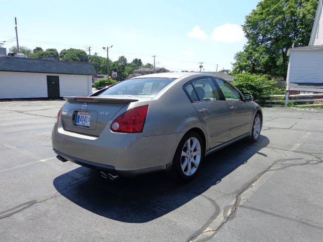 2007 Nissan Maxima SE