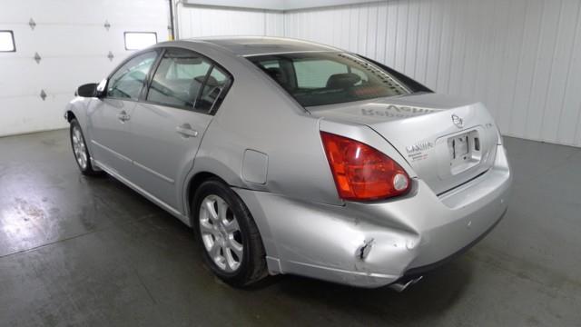 2007 Nissan Maxima Flatbed Truck