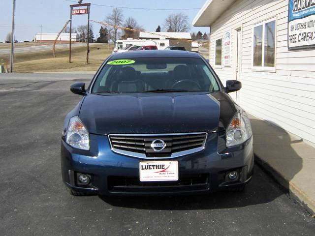 2007 Nissan Maxima 4dr Sdn Sport