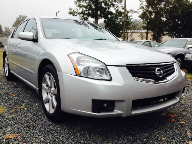 2008 Nissan Maxima SE