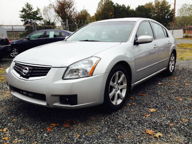2008 Nissan Maxima SE