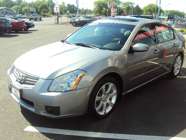 2008 Nissan Maxima SE