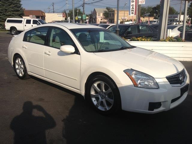 2008 Nissan Maxima LE