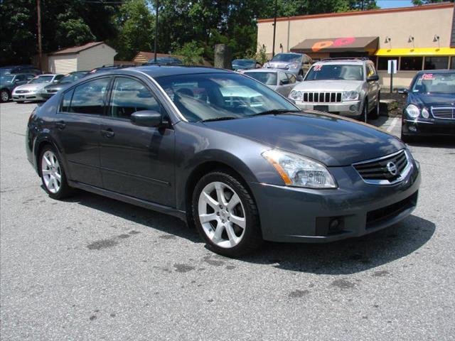2008 Nissan Maxima E320 4matic AWD Sedan