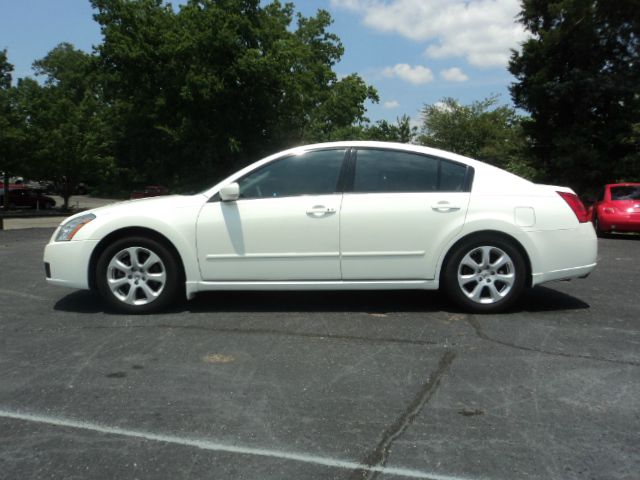 2008 Nissan Maxima SE
