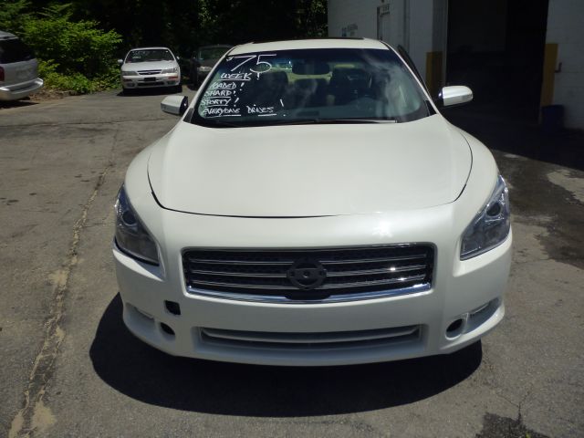 2009 Nissan Maxima 3