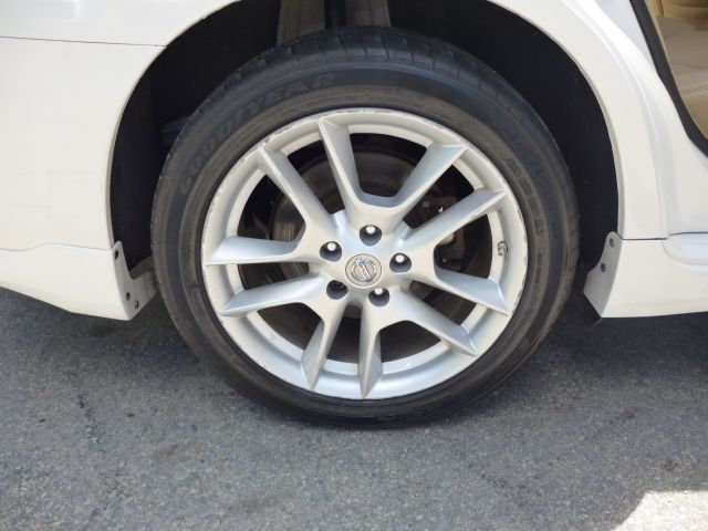 2009 Nissan Maxima 3