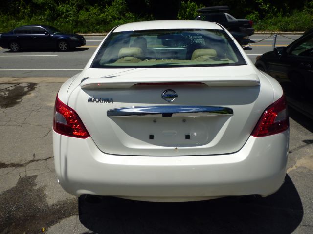 2009 Nissan Maxima 3