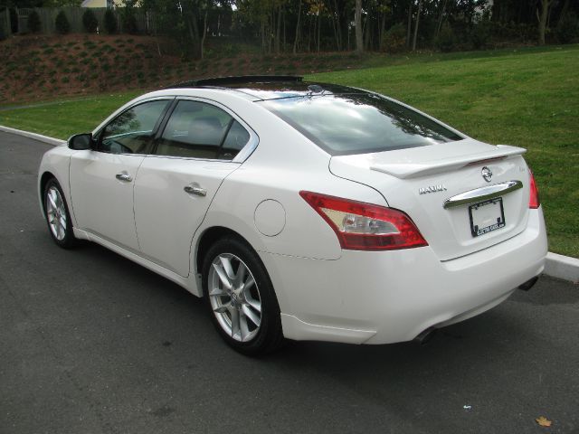 2009 Nissan Maxima 4.6L Eddie Bauer