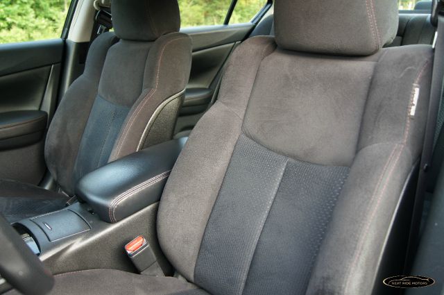 2009 Nissan Maxima XR