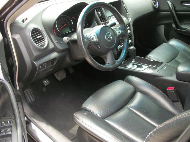2009 Nissan Maxima 2d Coupe 442