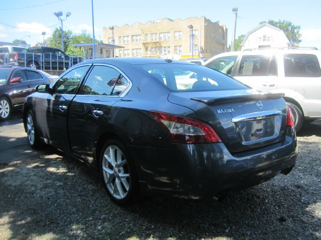 2009 Nissan Maxima SC SUV