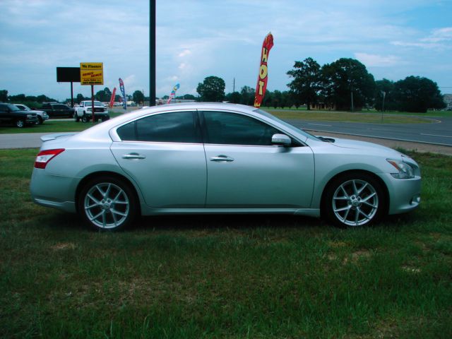 2009 Nissan Maxima 4.6L Eddie Bauer