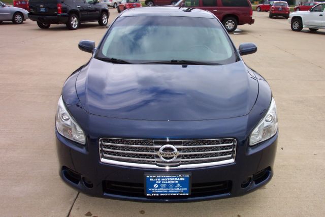 2009 Nissan Maxima XR