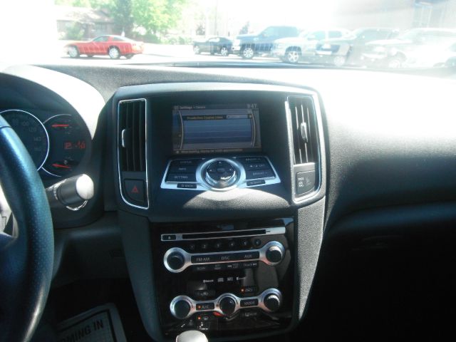 2010 Nissan Maxima 4.6L Eddie Bauer