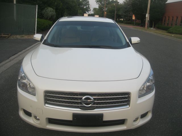 2010 Nissan Maxima 4.6L Eddie Bauer
