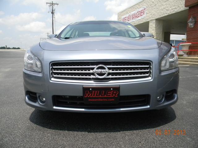 2010 Nissan Maxima Regular Cab 4-wheel Drive Work Truck