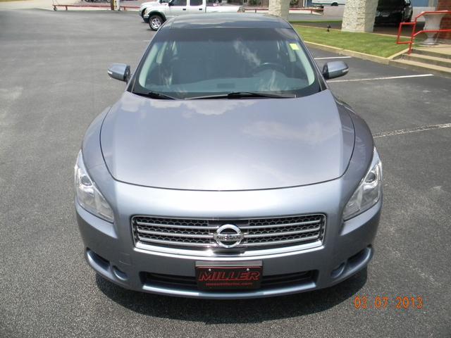 2010 Nissan Maxima Regular Cab 4-wheel Drive Work Truck