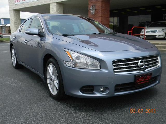 2010 Nissan Maxima Regular Cab 4-wheel Drive Work Truck