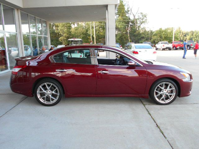2010 Nissan Maxima 4.6L Eddie Bauer
