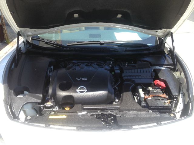2010 Nissan Maxima Sl-awd-2nd Bench-cd Player-1 Owner