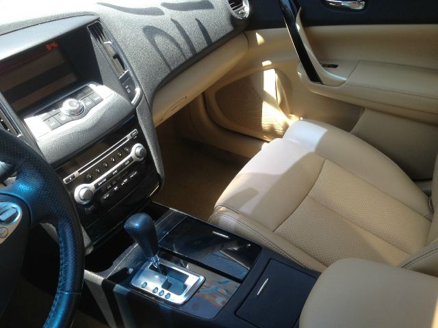 2010 Nissan Maxima Sl-awd-2nd Bench-cd Player-1 Owner