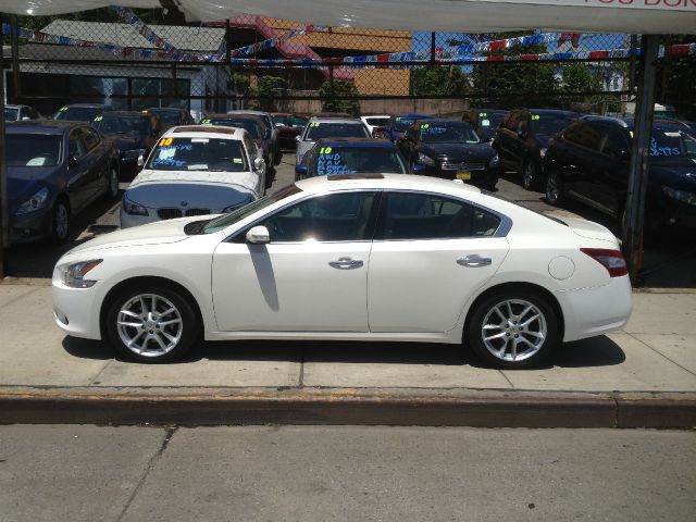 2010 Nissan Maxima Sl-awd-2nd Bench-cd Player-1 Owner