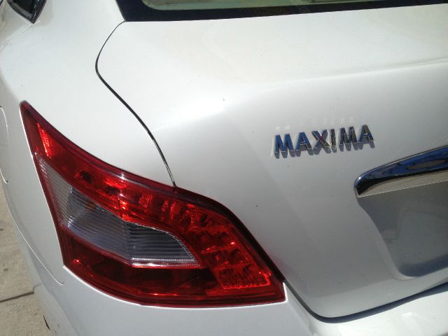 2010 Nissan Maxima Sl-awd-2nd Bench-cd Player-1 Owner