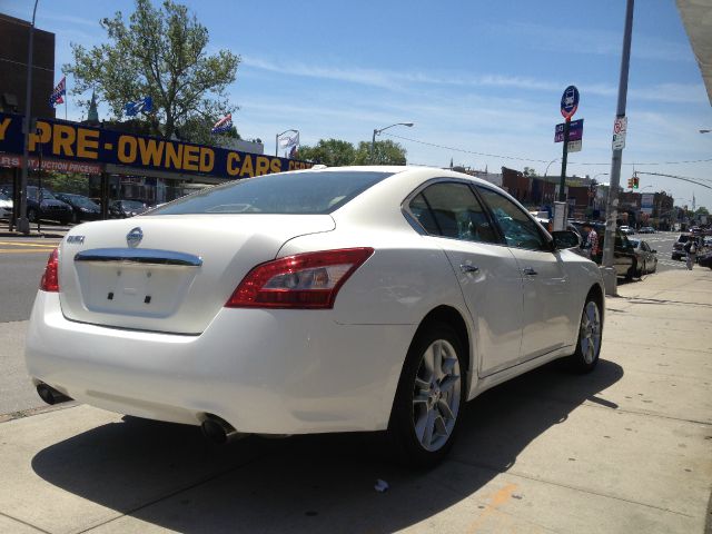 2010 Nissan Maxima Sl-awd-2nd Bench-cd Player-1 Owner