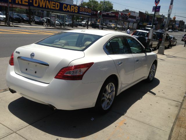 2010 Nissan Maxima Sl-awd-2nd Bench-cd Player-1 Owner