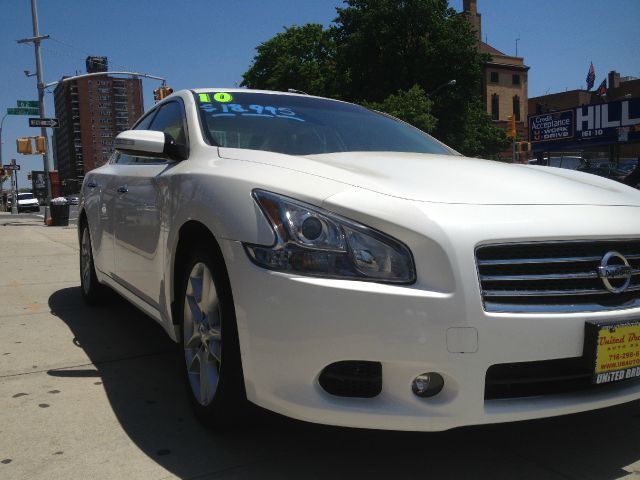 2010 Nissan Maxima Sl-awd-2nd Bench-cd Player-1 Owner