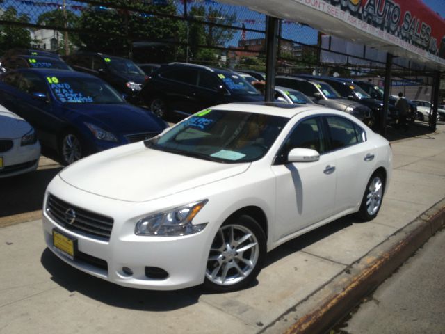 2010 Nissan Maxima Sl-awd-2nd Bench-cd Player-1 Owner