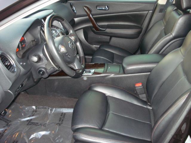 2010 Nissan Maxima Regular Cab 4-wheel Drive Work Truck