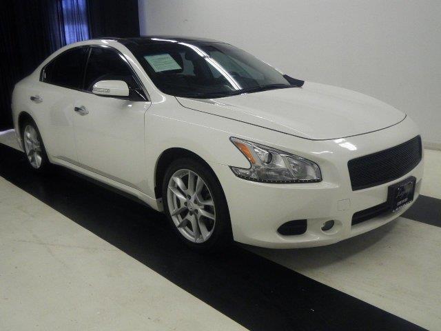 2010 Nissan Maxima Unknown