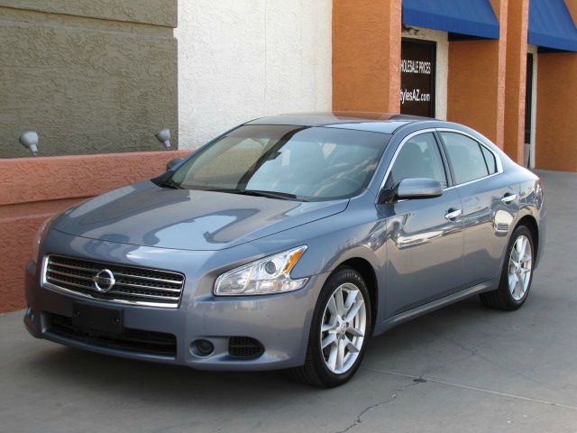 2010 Nissan Maxima Unknown