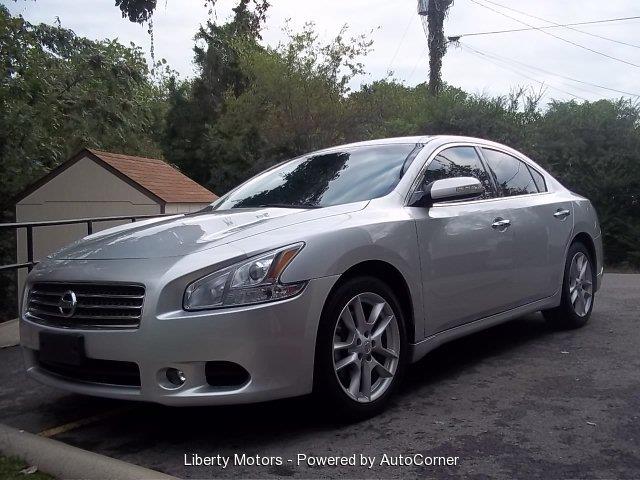 2010 Nissan Maxima Premium
