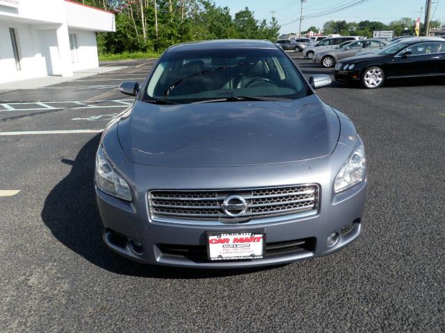 2010 Nissan Maxima Supercab 139 XLT 4WD