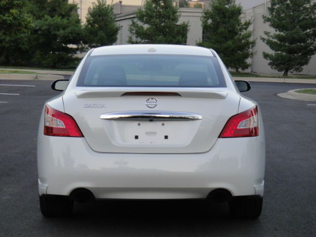 2010 Nissan Maxima CXL Luxury
