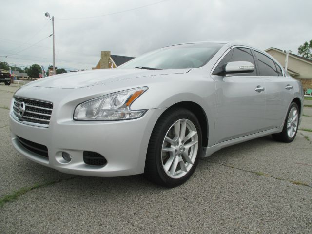 2010 Nissan Maxima T6 AWD 7-passenger Leather Moonroof
