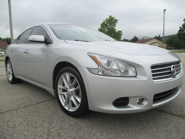 2010 Nissan Maxima T6 AWD 7-passenger Leather Moonroof