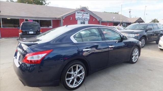 2010 Nissan Maxima LT Trailblazer Package