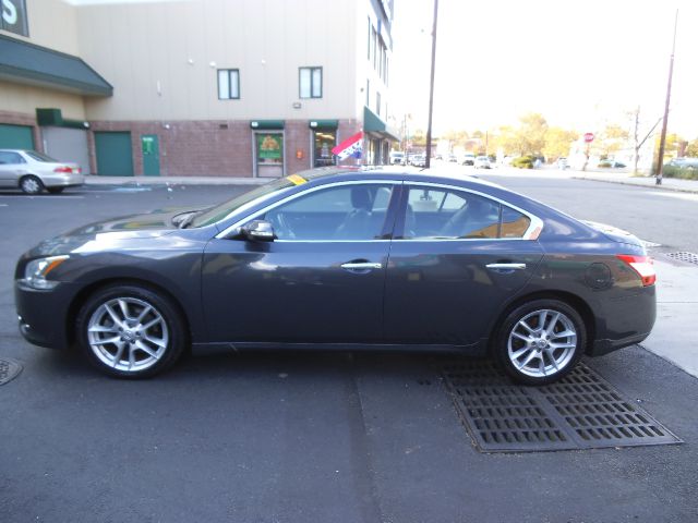 2010 Nissan Maxima 4.6L Eddie Bauer