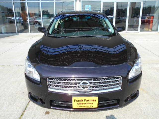 2011 Nissan Maxima XR
